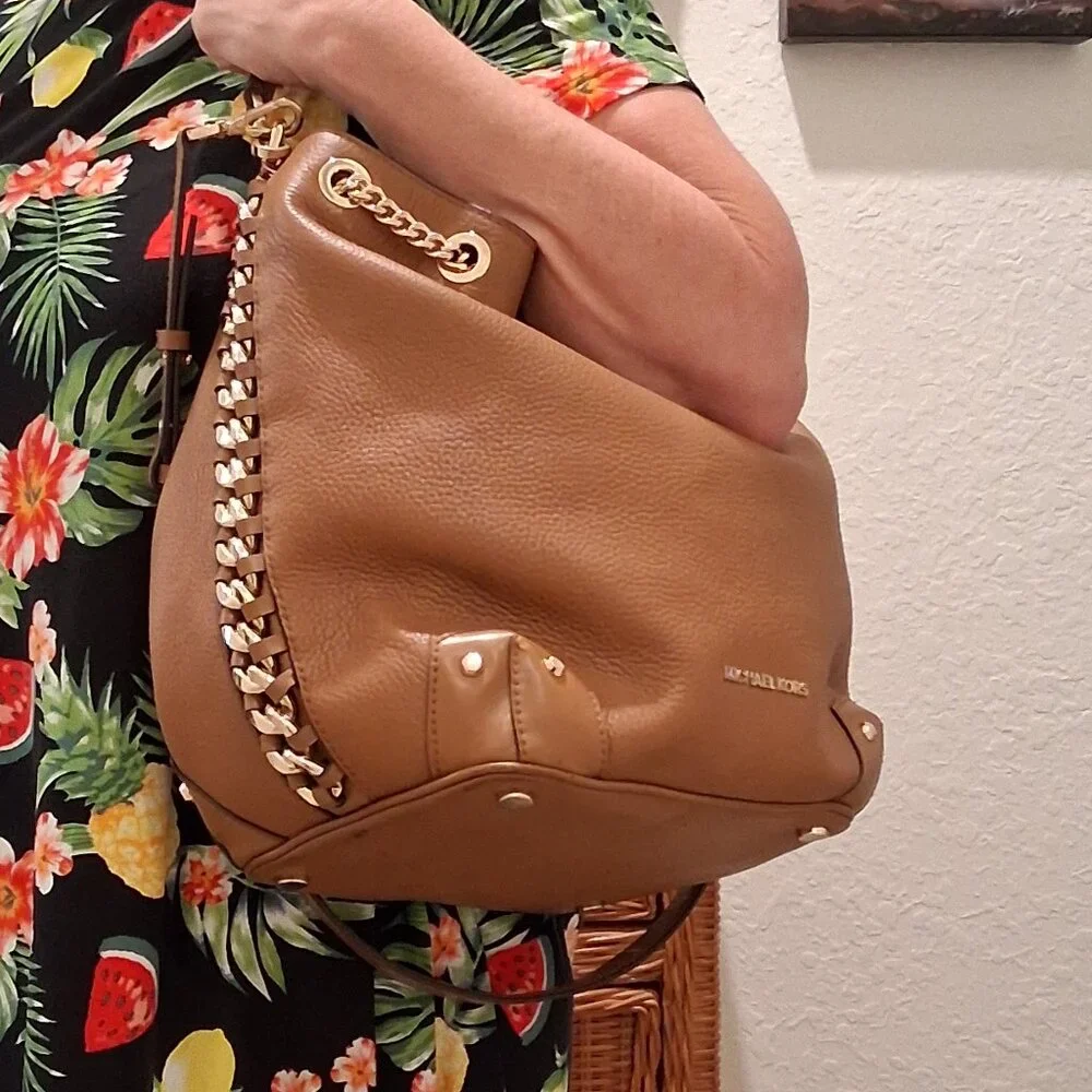 Michael Kors Large Alanis Soft Pebbled Leather Shoulder Bag - Picture 16 of 16